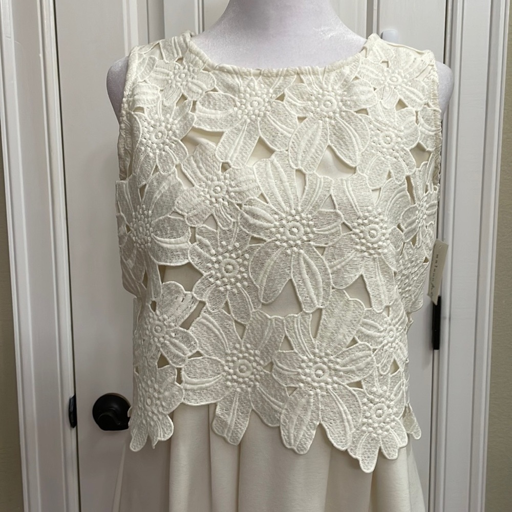 Maison Jules cream flower overlay dress. M - Picture 2 of 9